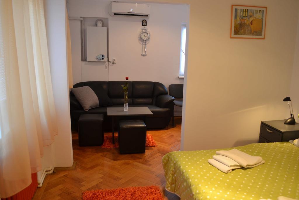 Victoria Studio Bukarest Zimmer foto