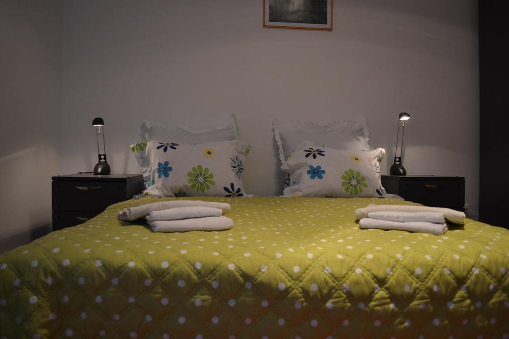 Victoria Studio Bukarest Zimmer foto