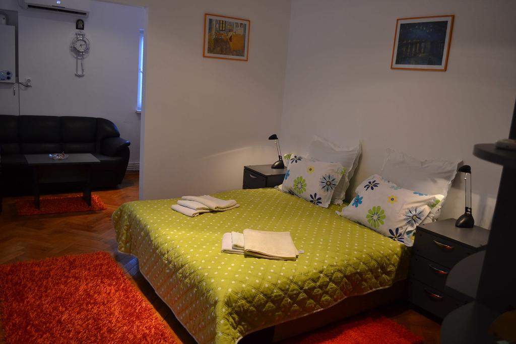 Victoria Studio Bukarest Zimmer foto