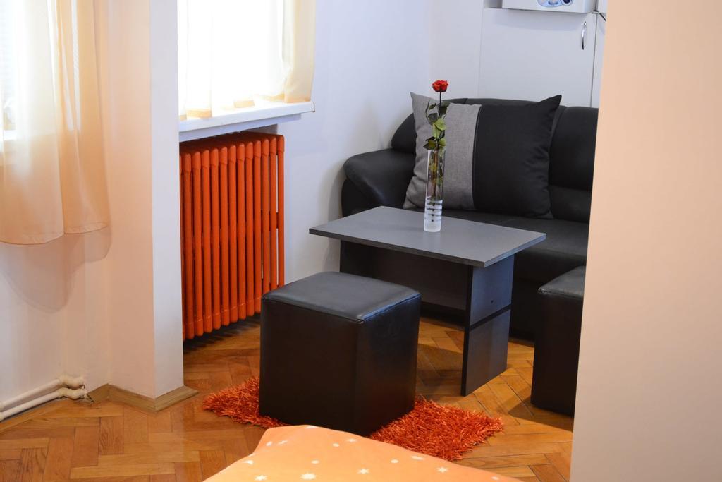 Victoria Studio Bukarest Zimmer foto