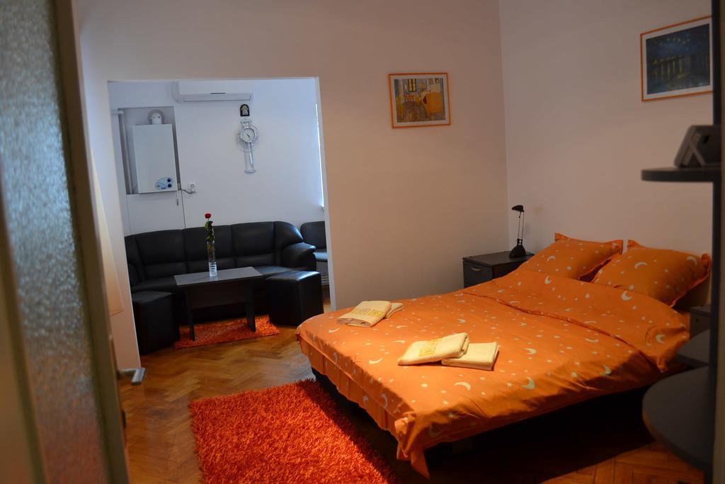 Victoria Studio Bukarest Zimmer foto